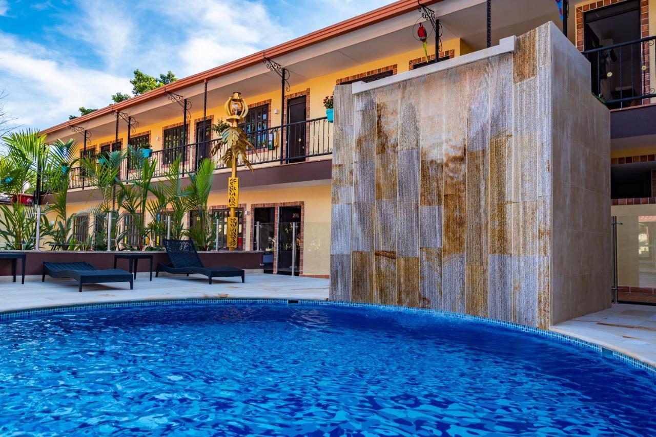 Hotel Vanguardia Natural El Cairo  Zewnętrze zdjęcie