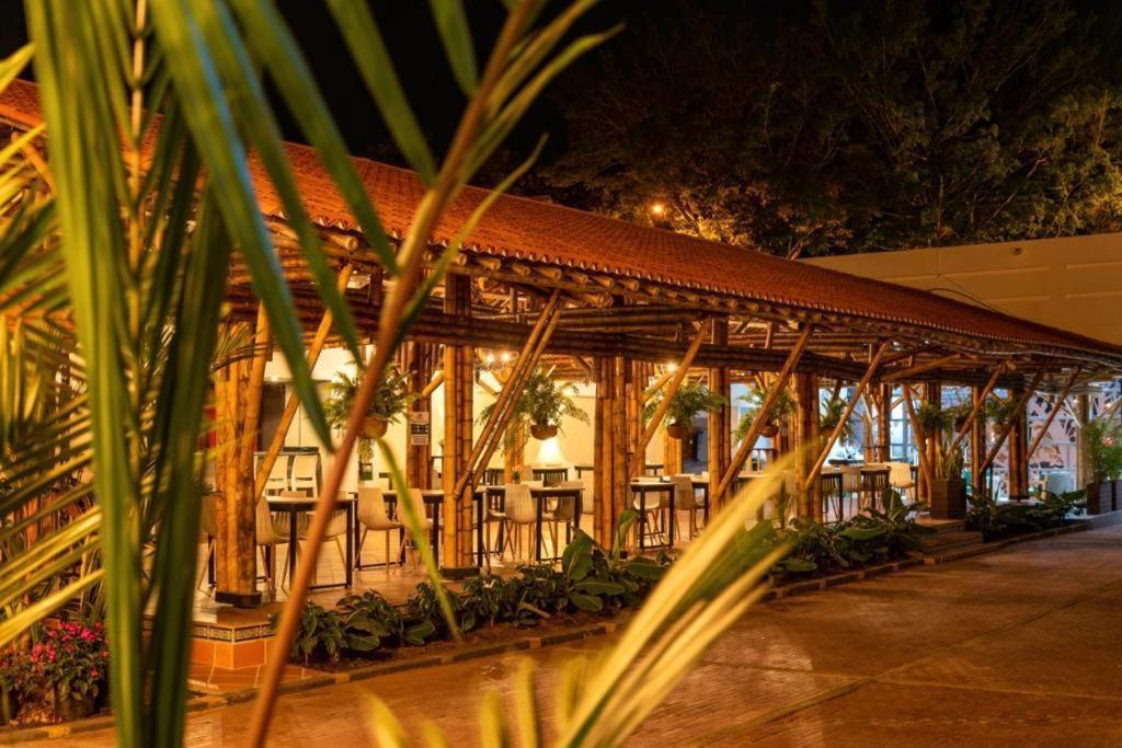 Hotel Vanguardia Natural El Cairo  Zewnętrze zdjęcie